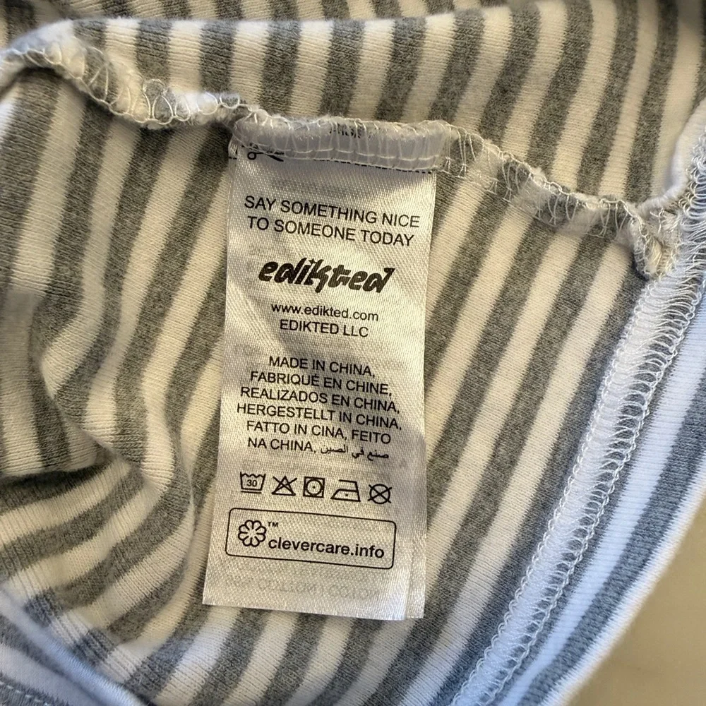 Edikted Kady Striped Henley T Shirt - Picture 5 of 6